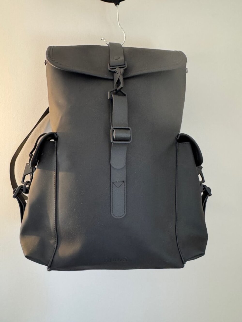 Rains Rucksack Cargo Backpack - Picture 4 of 4